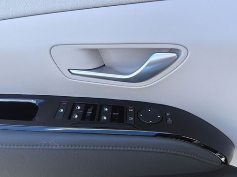 New 2026 Hyundai Tucson Limited image 8