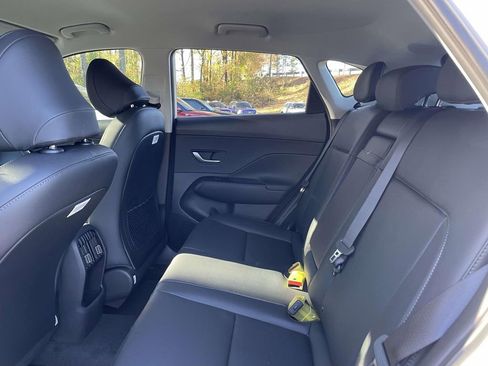 New 2026 Hyundai Kona SEL Premium image 10