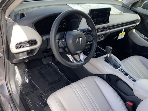 Used 2026 Honda HR-V EX-L image 14