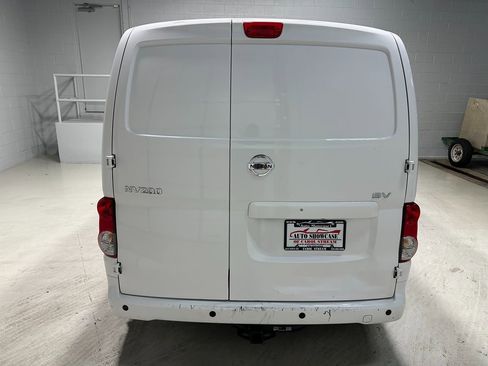 Used 2021 Nissan NV200 SV image 6