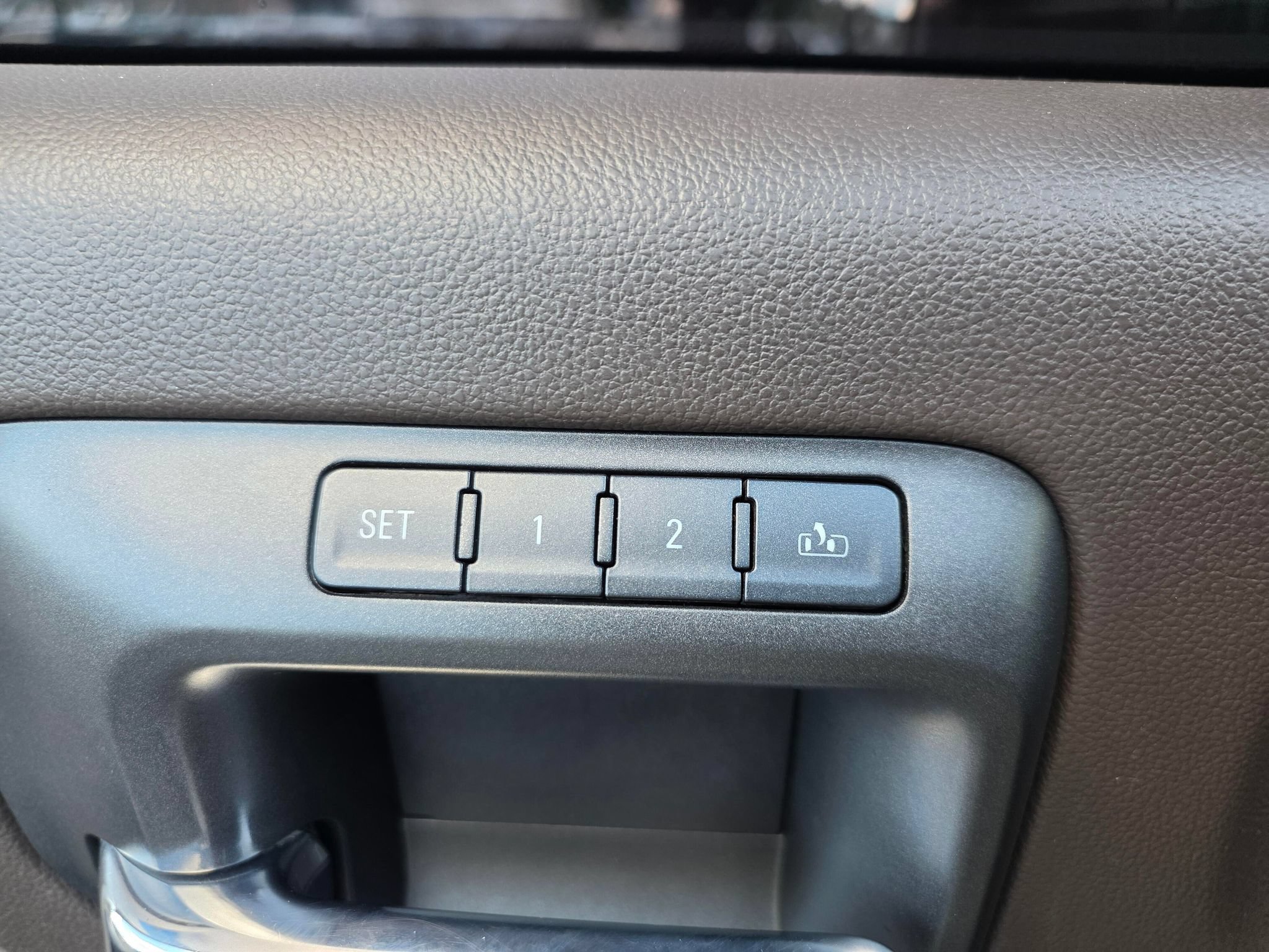 Used 2016 GMC Sierra 2500 Denali AWD/4WD image 26