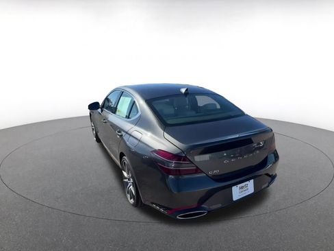 Used 2025 Genesis G70 2.5T image 11