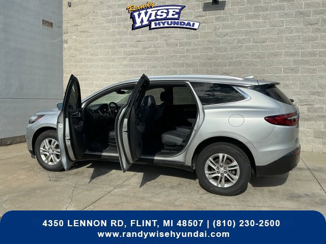 Used 2019 Buick Enclave Essence AWD/4WD image 11