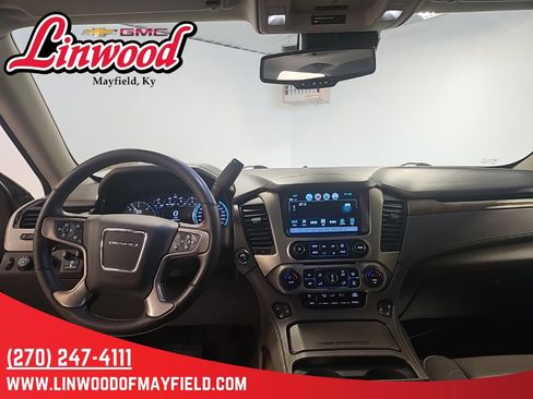 Used 2020 GMC Yukon Denali image 17