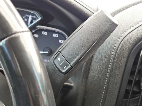 Used 2020 GMC Sierra 1500 SLT AWD/4WD image 25