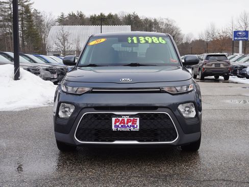 Used 2020 Kia Soul LX image 2
