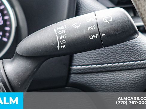 Used 2021 Toyota RAV4 LE image 33