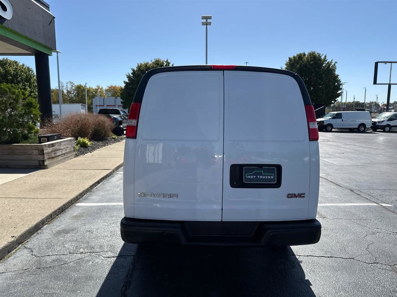 Used 2020 GMC Savana 2500 RWD image 7