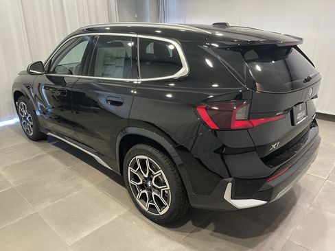 New 2026 BMW X1 xDrive28i w/ Convenience Package AWD/4WD image 4