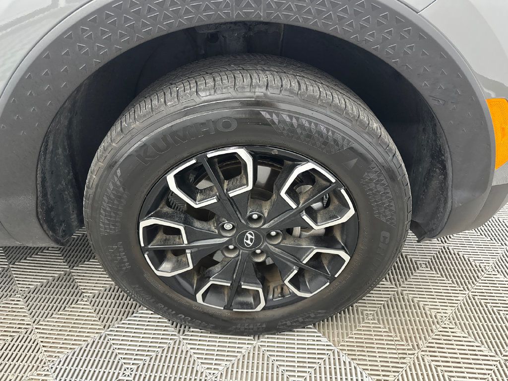 Certified 2024 Hyundai Santa Cruz SEL w/ Activity Package FWD image 13