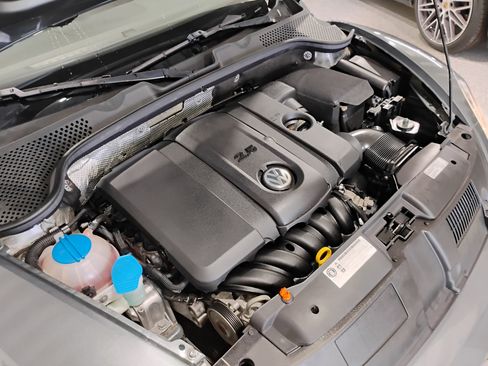 Used 2013 Volkswagen Beetle 2.5 image 48