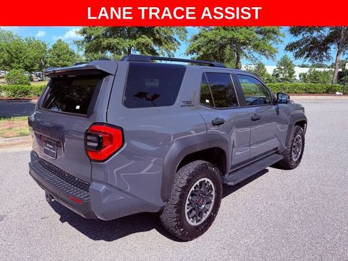 Used 2025 Toyota 4Runner TRD Off-Road Premium AWD/4WD image 8