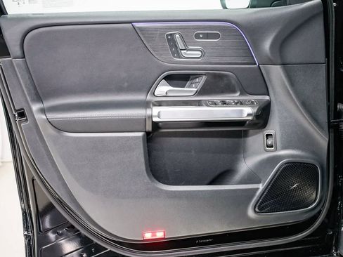 Used 2026 Mercedes-Benz GLB 250 image 19