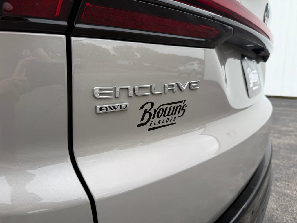 Used 2026 Buick Enclave Sport Touring AWD/4WD image 41