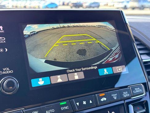 Used 2019 Honda Odyssey Touring image 32