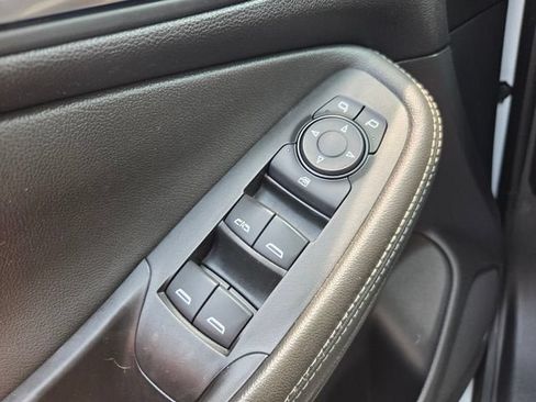 Used 2024 Buick Encore GX Preferred FWD image 27