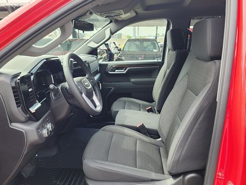 New 2026 GMC Sierra 1500 Elevation image 17
