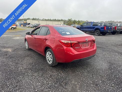 Used 2017 Toyota Corolla L image 3