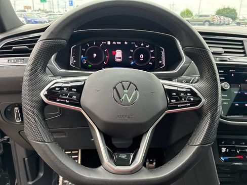 Used 2024 Volkswagen Tiguan SEL R-Line AWD/4WD image 11