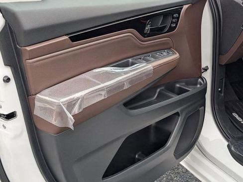 New 2026 Honda Odyssey Elite image 12
