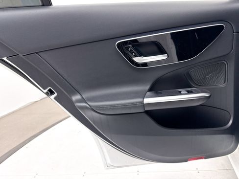 Used 2023 Mercedes-Benz C 300 Sedan image 28