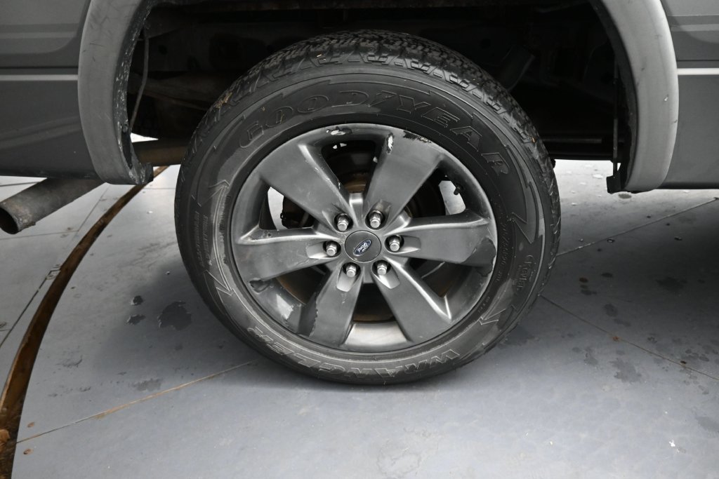 Used 2013 Ford F150 FX4 w/ Luxury Equipment Group AWD/4WD image 14