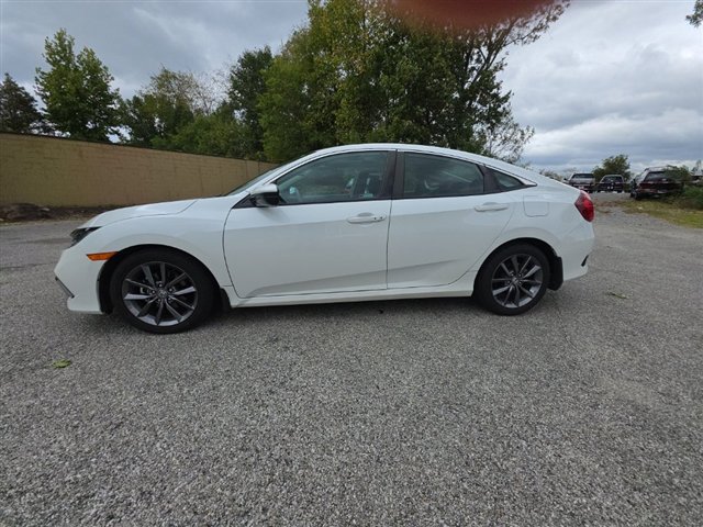 Used 2021 Honda Civic EX-L image 3