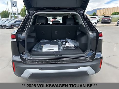 New 2026 Volkswagen Tiguan SE AWD/4WD image 16