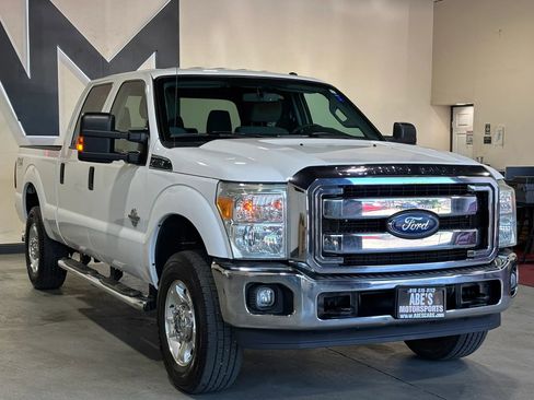 Used 2015 Ford F250 XLT w/ XLT Value Package AWD/4WD image 2