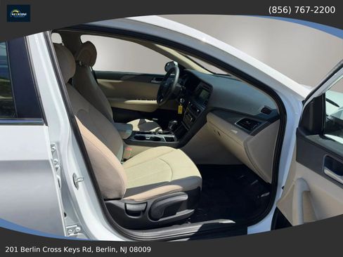 Used 2017 Hyundai Sonata SE FWD image 15