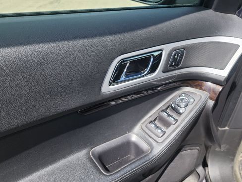 Used 2013 Ford Explorer Limited AWD/4WD image 10