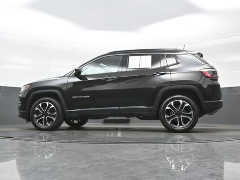 Used 2023 Jeep Compass Limited AWD/4WD image 26