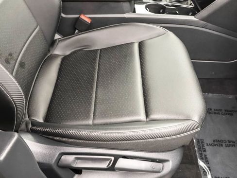 Used 2023 Volkswagen Atlas Cross Sport SE w/ Black Wheel Package image 38