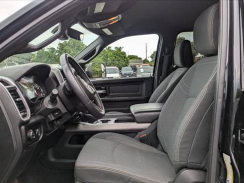 Used 2022 RAM 2500 Big Horn w/ Night Edition AWD/4WD image 14