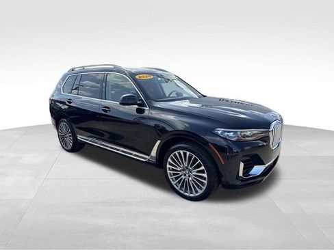 Used 2020 BMW X7 xDrive40i w/ Premium Package AWD/4WD image 3
