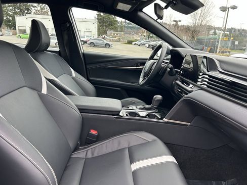 Certified 2025 Toyota Camry SE image 16