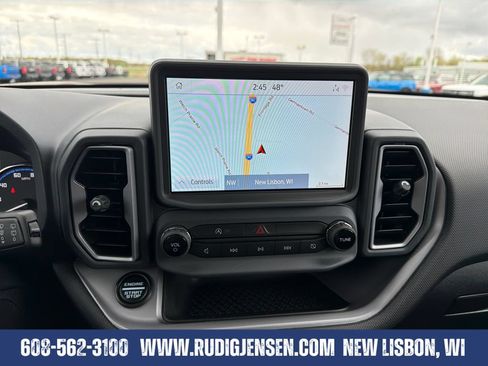 Used 2024 Ford Bronco Sport Outer Banks w/ Tech Package AWD/4WD image 18