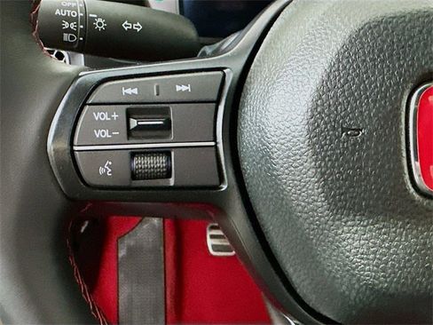 Certified 2025 Honda Civic Type R image 10