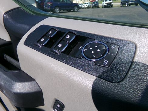 Used 2019 Ford F150 XL w/ Equipment Group 101A Mid AWD/4WD image 11