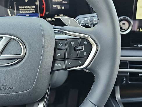 New 2026 Lexus RX 350 AWD image 18