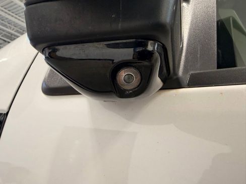 Used 2019 Ford F250 Lariat image 19