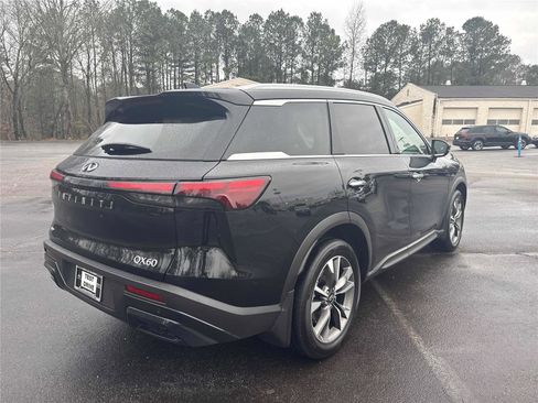 Certified 2025 INFINITI QX60 Luxe image 5