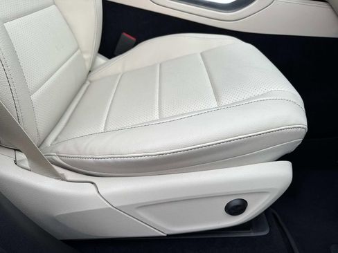 Used 2023 Mercedes-Benz GLE 450 4MATIC image 12