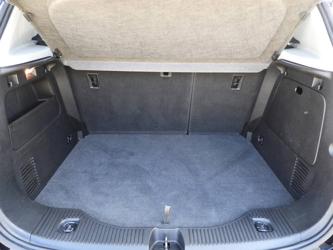 Used 2019 Chevrolet Trax LS FWD image 28