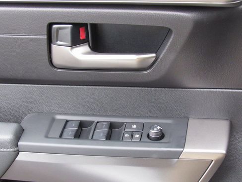 New 2026 Toyota Tundra SR5 AWD/4WD image 38