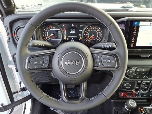 New 2026 Jeep Gladiator Rubicon image 12