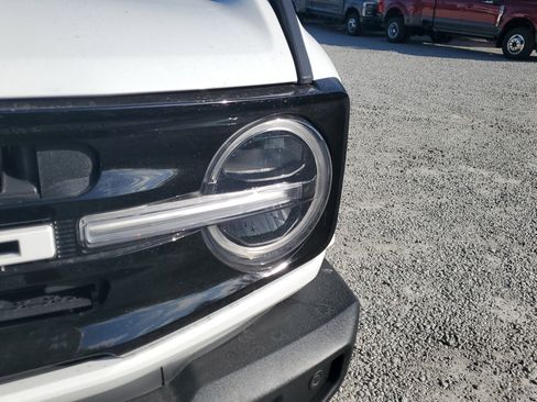 New 2025 Ford Bronco Outer Banks image 4