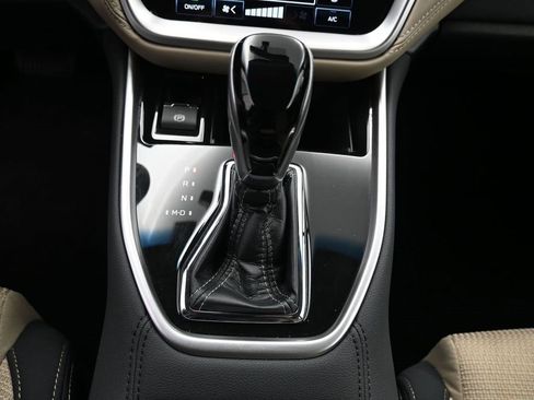 Used 2020 Subaru Outback Premium image 24