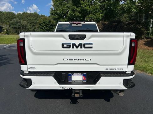Used 2025 GMC Sierra 3500 Denali Ultimate AWD/4WD image 29