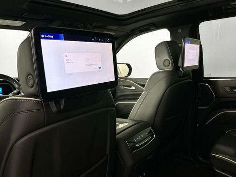 Used 2024 Cadillac Escalade ESV Sport w/ Touring Package AWD/4WD image 25